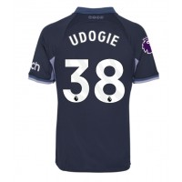 Camisa de Futebol Tottenham Hotspur Destiny Udogie #38 Equipamento Secundário 2023-24 Manga Curta